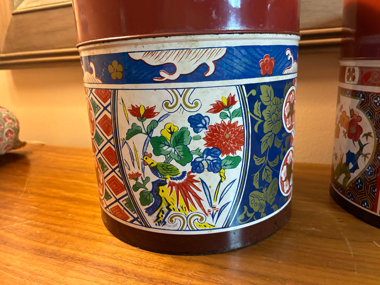 Vintage japanese nesting tins