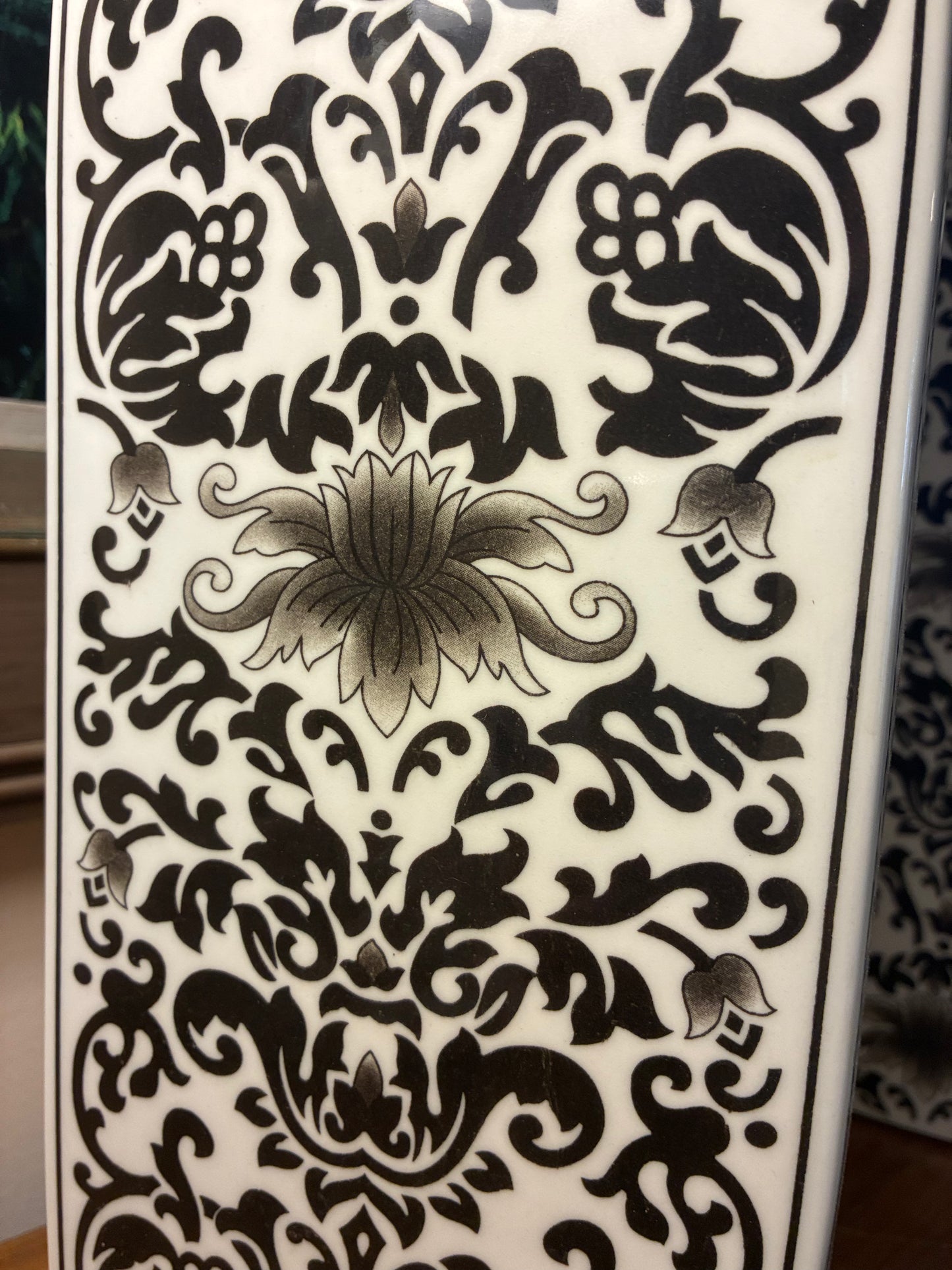 Pair of ginger jar lamps with damask muse black pattern