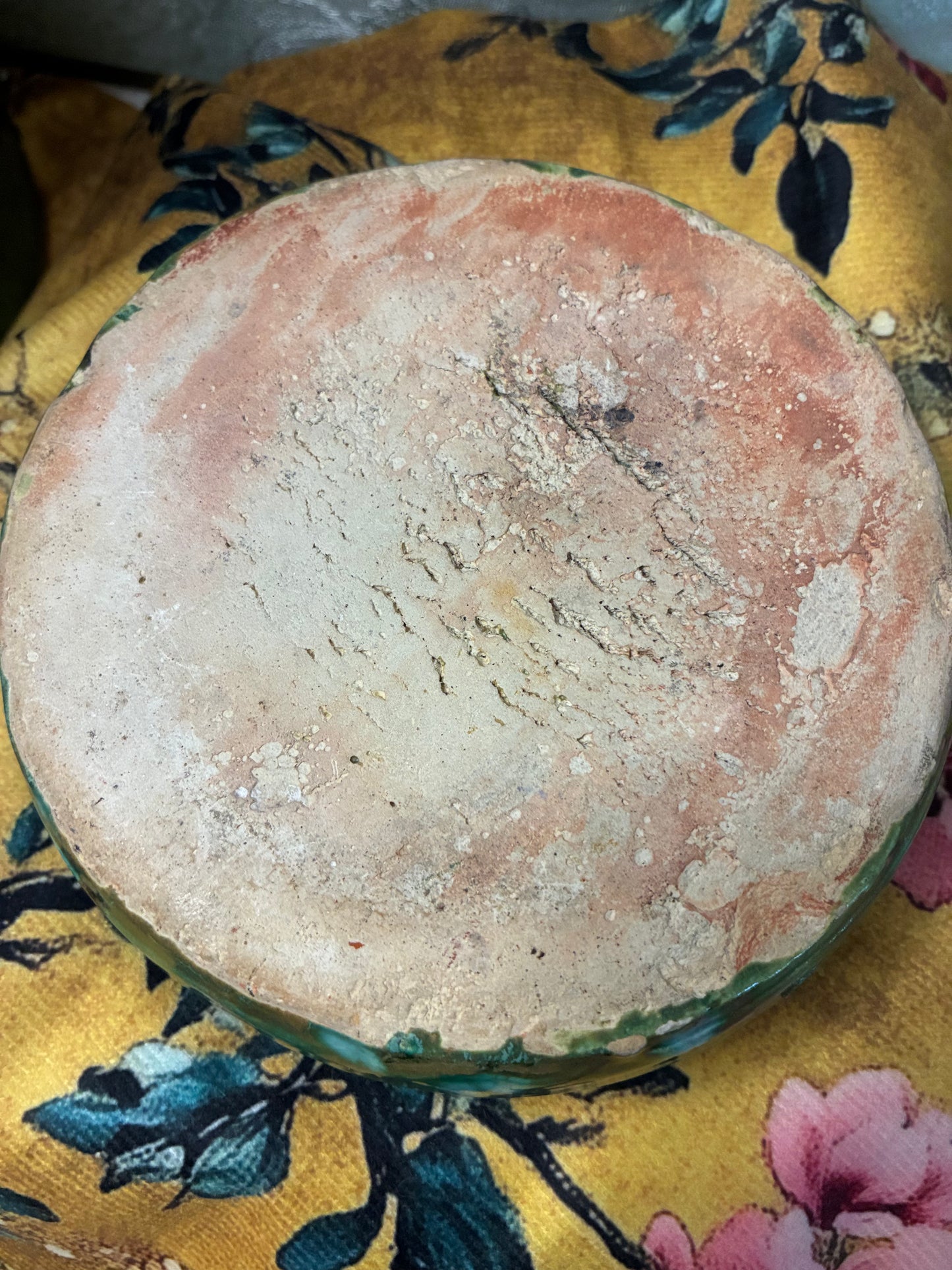 Vintage splatterware pottery ashtray