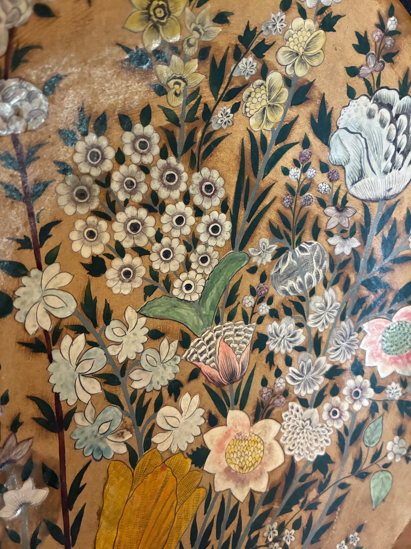 Kashmiri lacquered papier mache plate tray