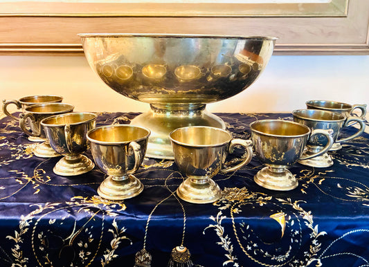 Grand Vintage nickel Silver-Plated Punch Bowl Set (Bowl and 8 Cups)