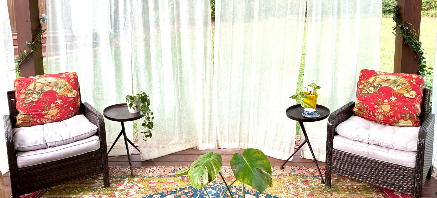 Set of 2 metal tables