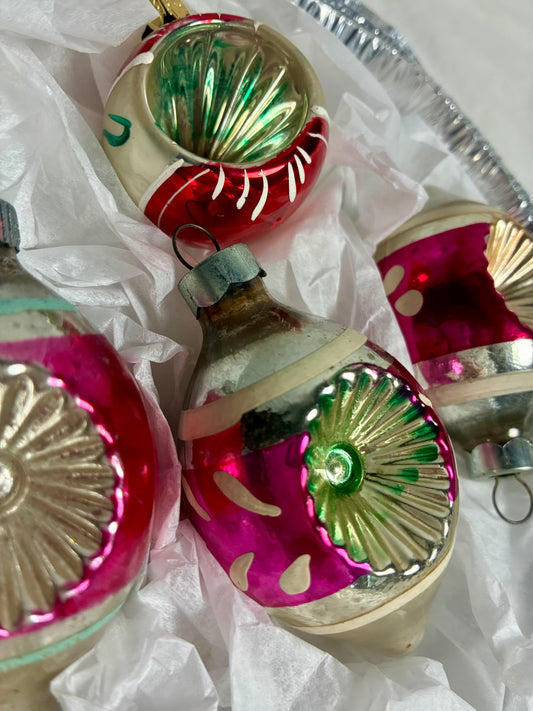 Festive vintage handpainted ornaments set of 4