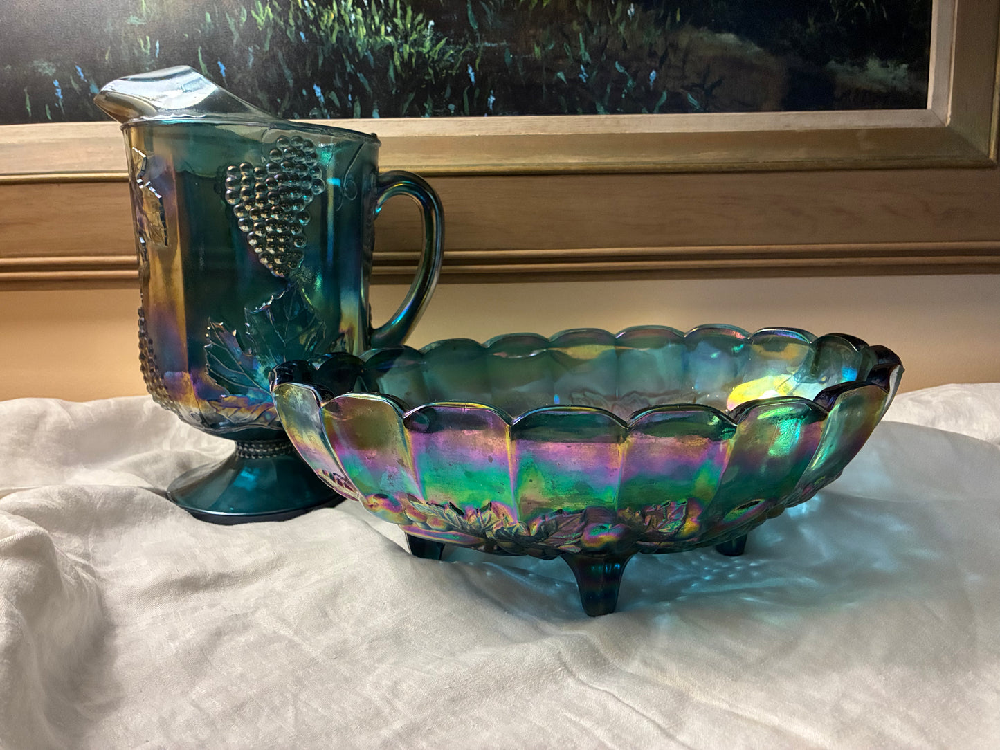 Harvest grape Indiana glass pitcher and serving bowl set