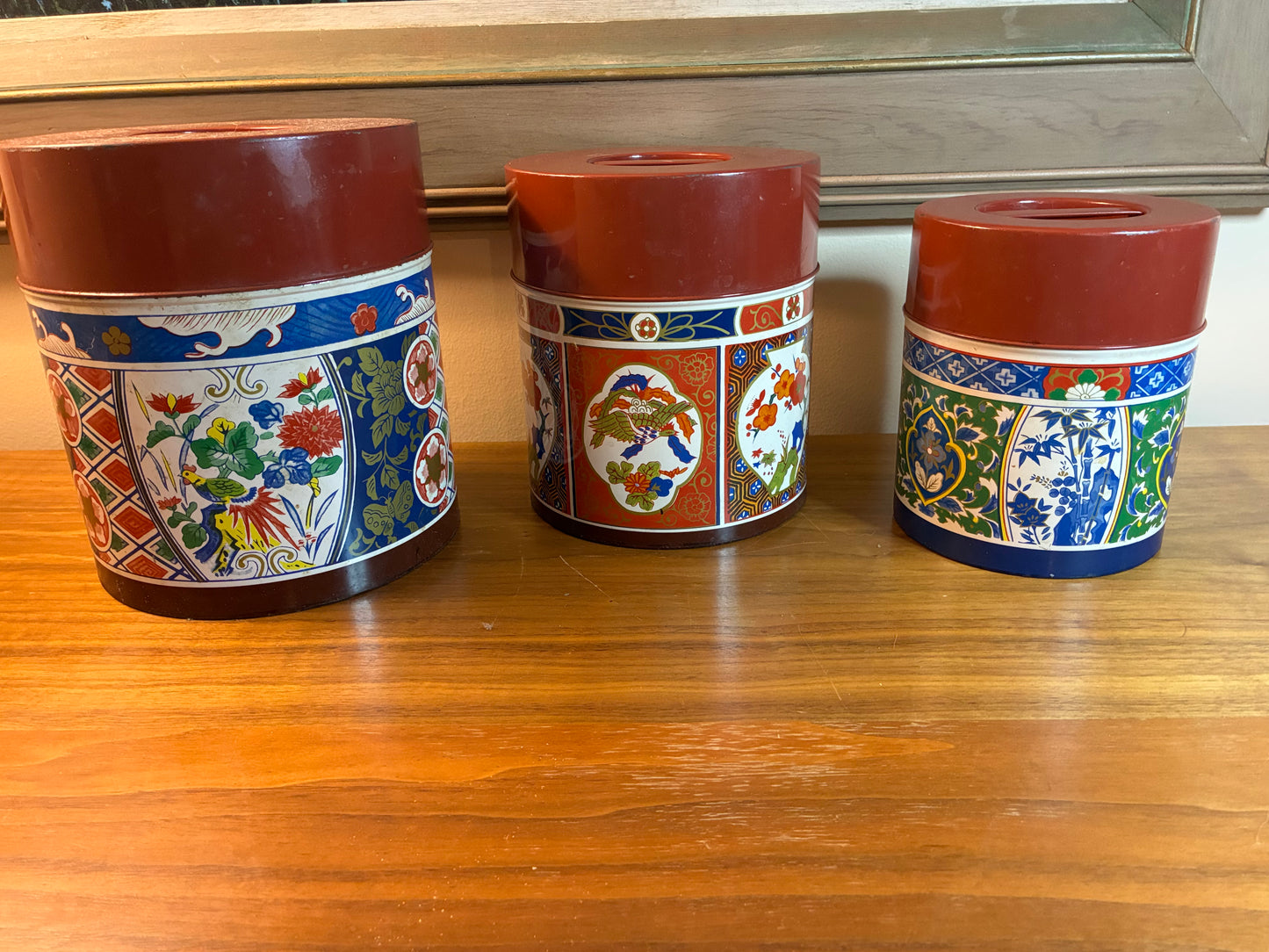 Vintage japanese nesting tins