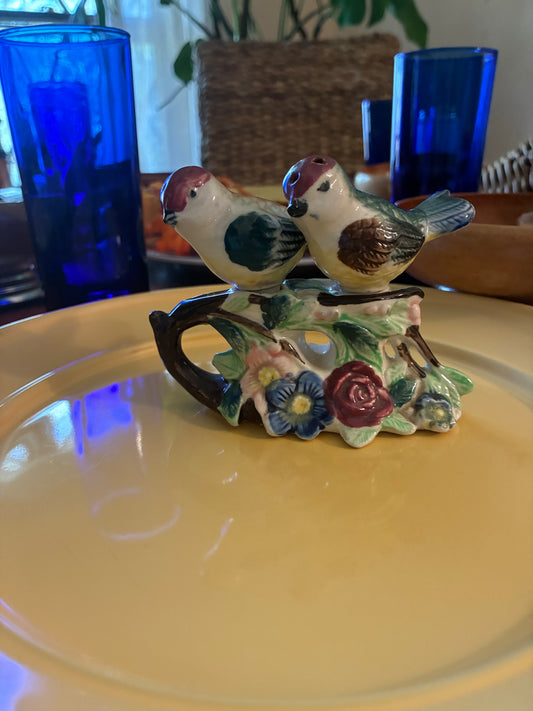 Vintage porcelain lovebird Salt & Pepper shakers