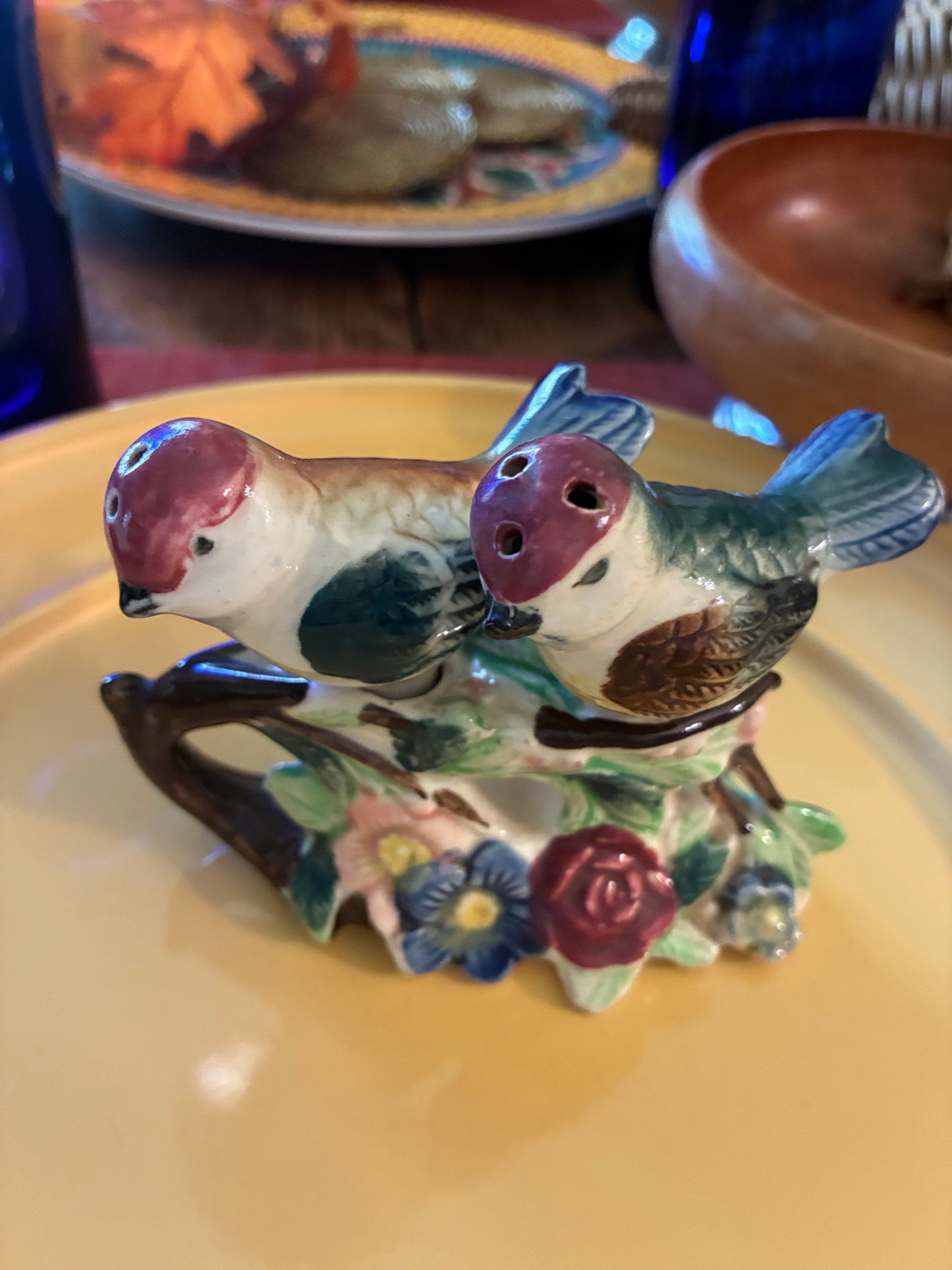 Vintage porcelain lovebird Salt & Pepper shakers