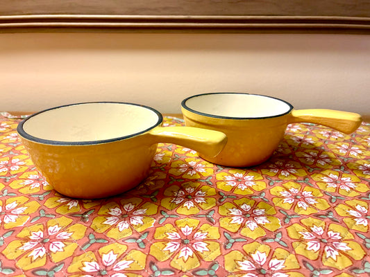 Cast iron cocettes pair