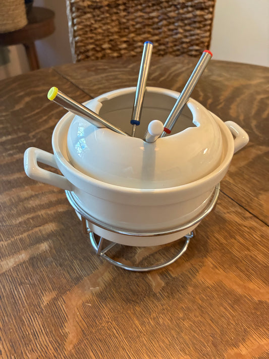 Godinger ceramic fondue pot