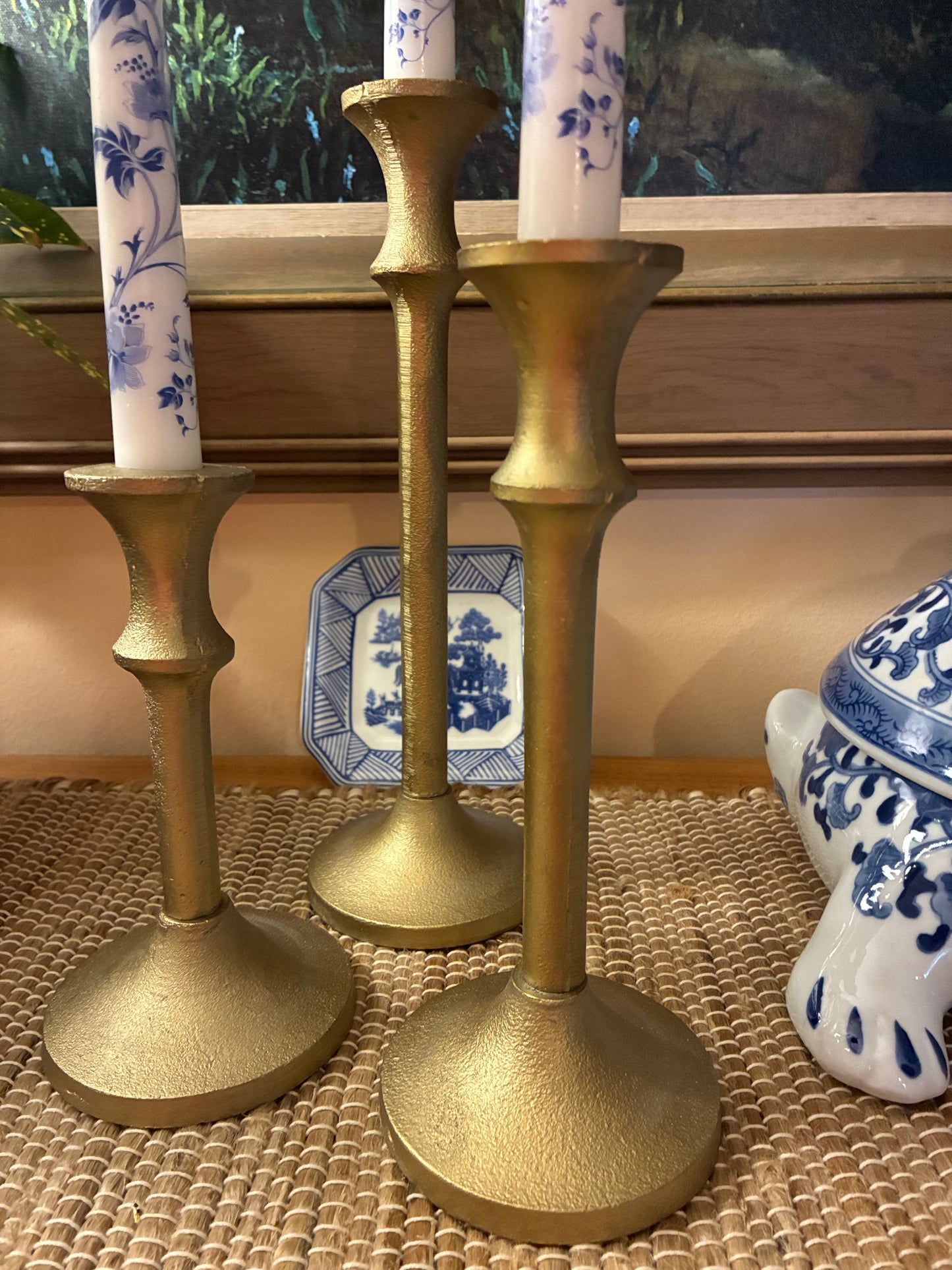 Brushed gold metal candlesticks (set of 3)
