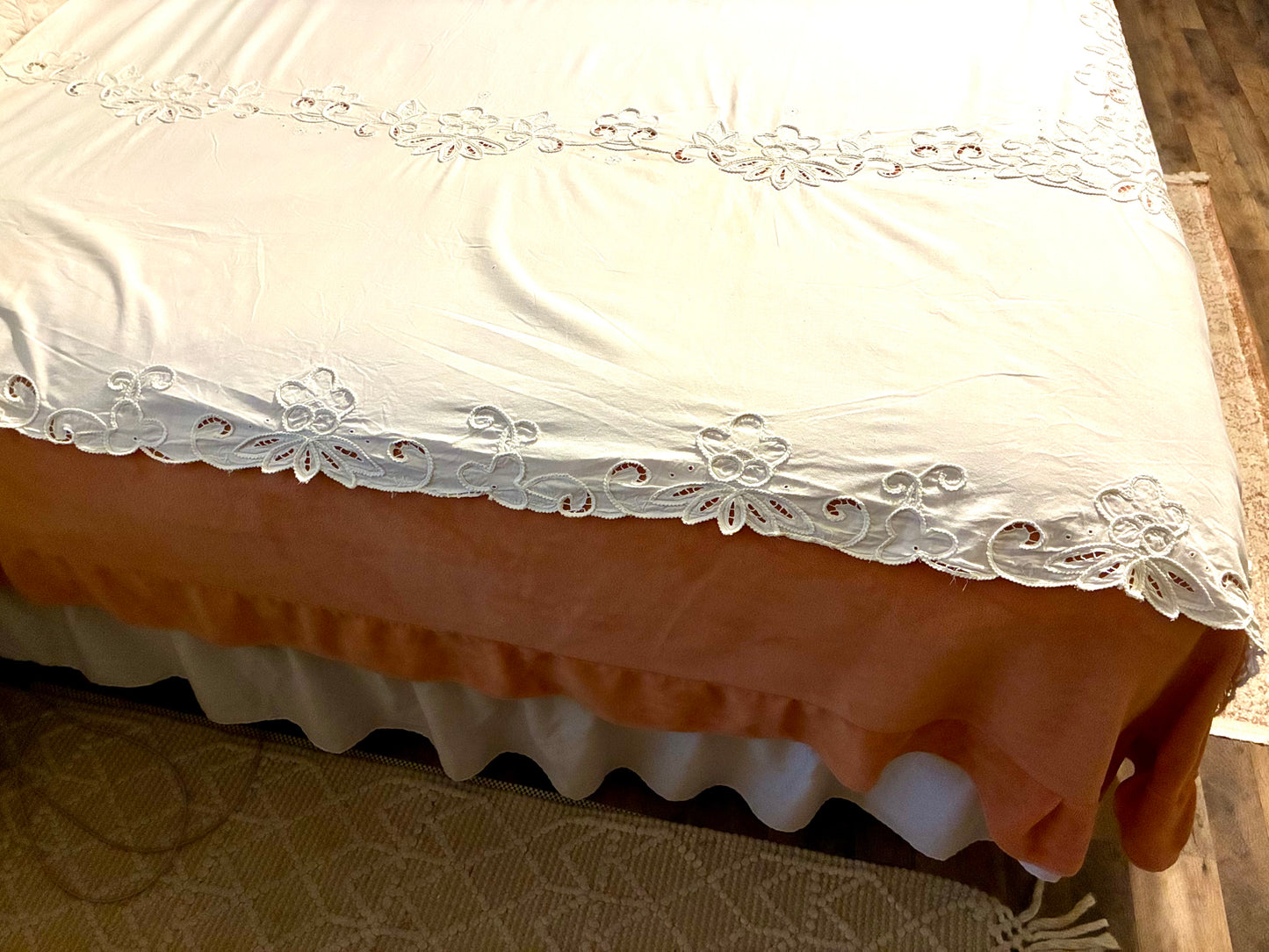 Vintage white cotton cutwork coverlet ( queen)