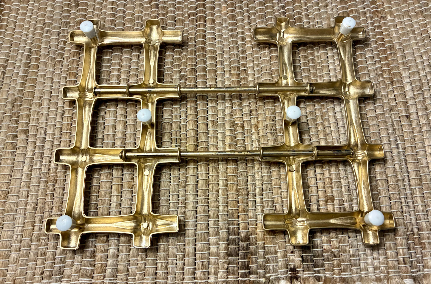 Gold metal bamboo expanding trivet