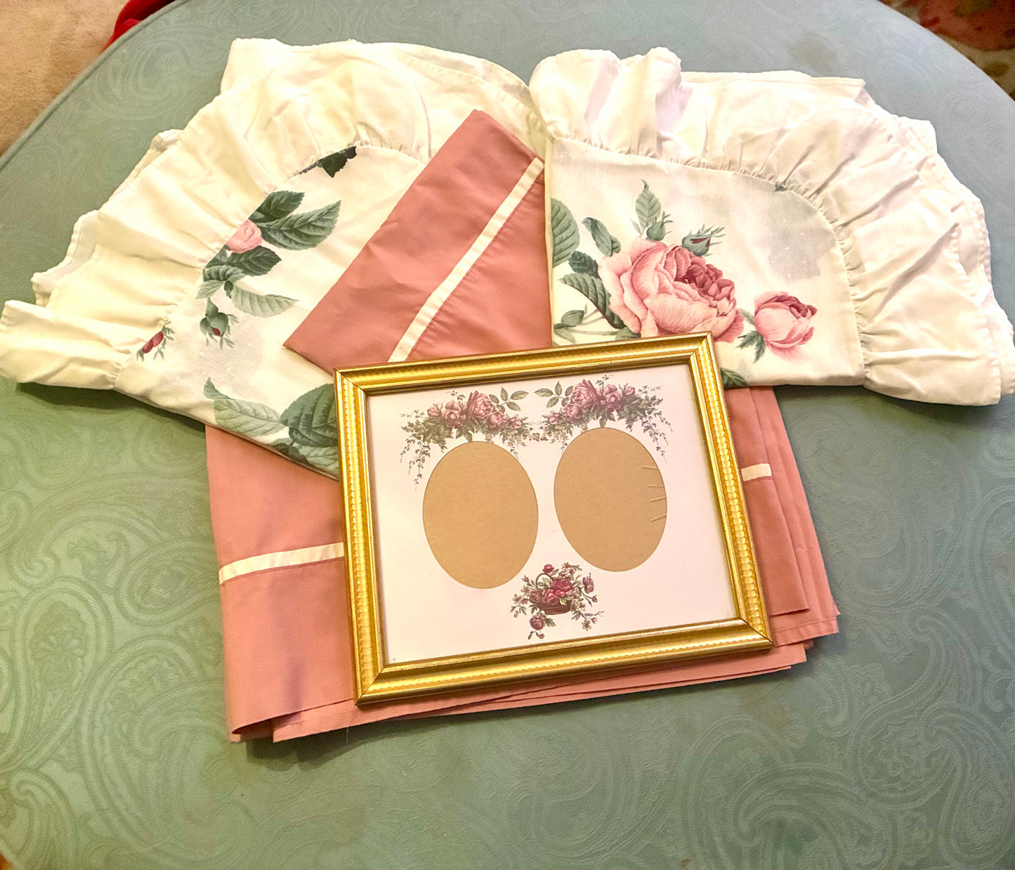 Vintage bedroom bundle