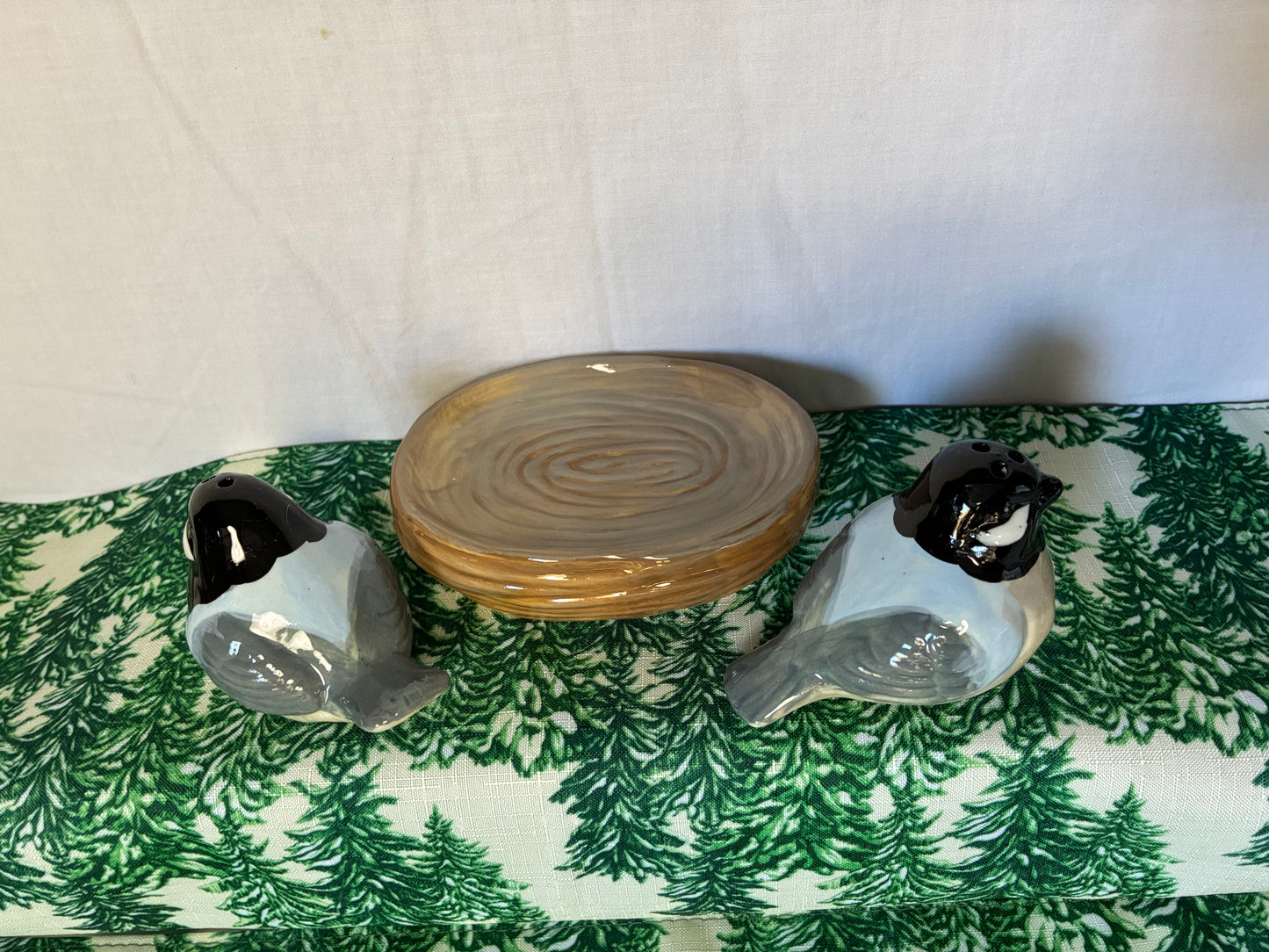 Ceramic chicadees in nest S& P shakers