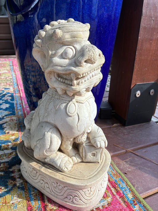 Vintage Garden Foo dog